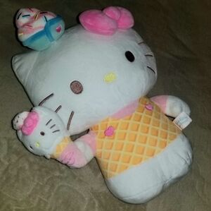 ❗Hello Kitty Ice Cream Cone Plush❗